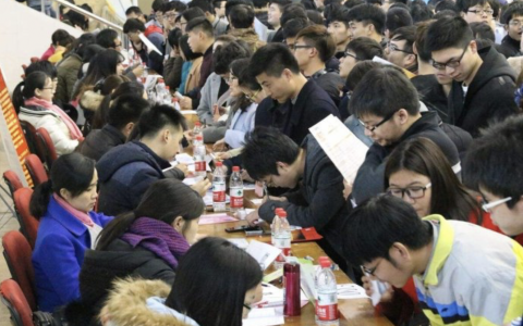 有了这个兼职平台，生活真的顺利不少